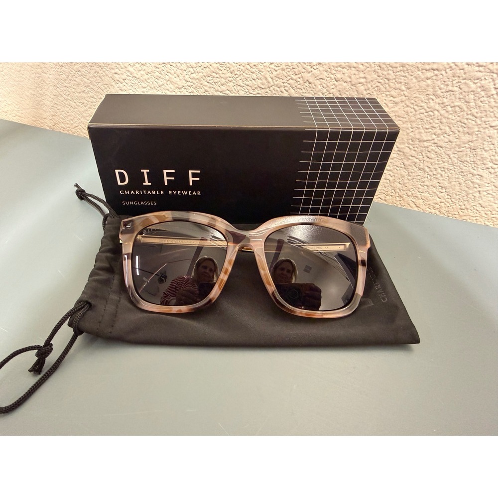 DIFF Hailey Sunglasses Cream Tortoise Gold Square Frame DE01-0255-CTGRN Womens - Picture 5 of 7